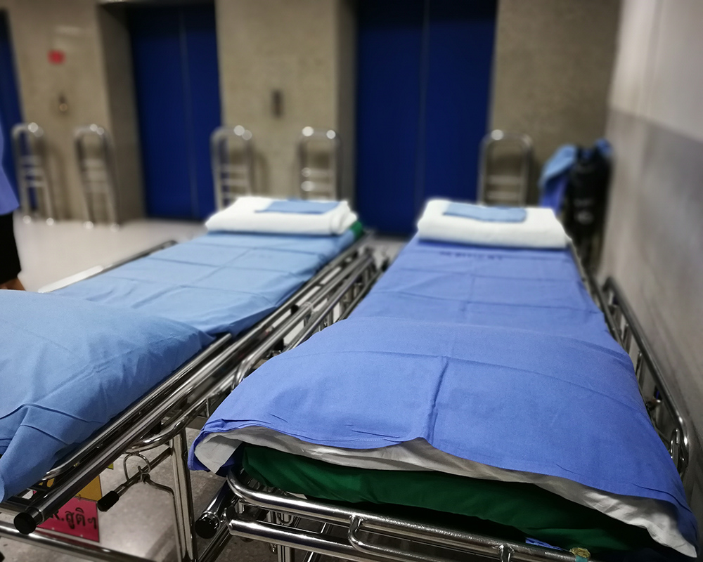 Hospital Bedding Suppliers, Hospital Bed Sheets, Bed Sheet for Patients